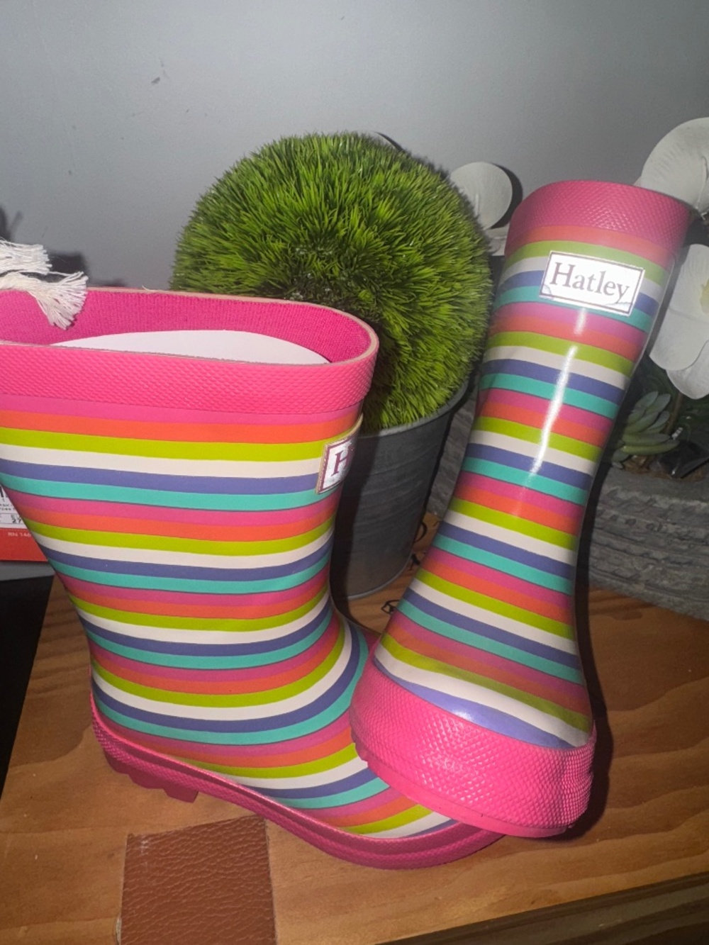 Hatley Kids Rainbow Stripes Shiny Waterproof Rain Boots Size  10